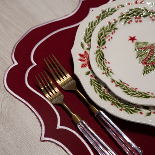 Tablescape - Mantel Rojo Clásico (Red Classic Placemat)