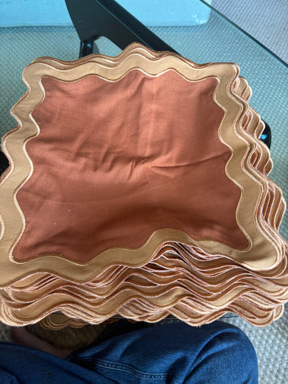 Tablescape - Servilleta Waves Naranja (Waves Napkin Orange)